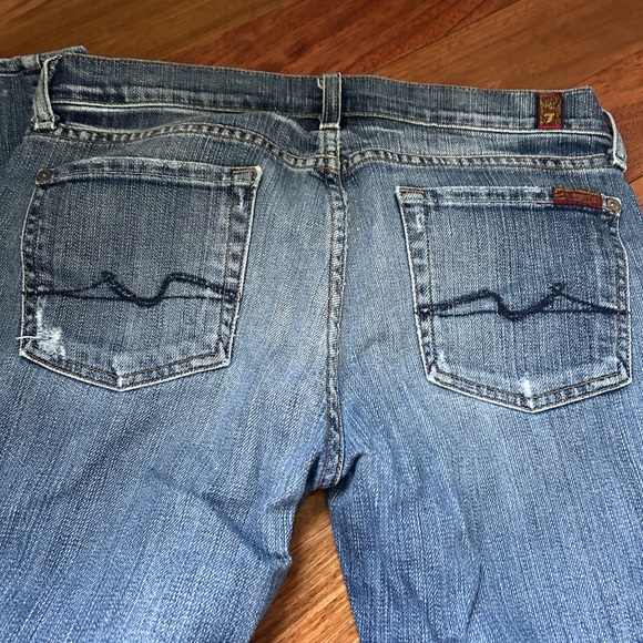 7 for All Mankind woman’s Jeans - Picture 2 of 9